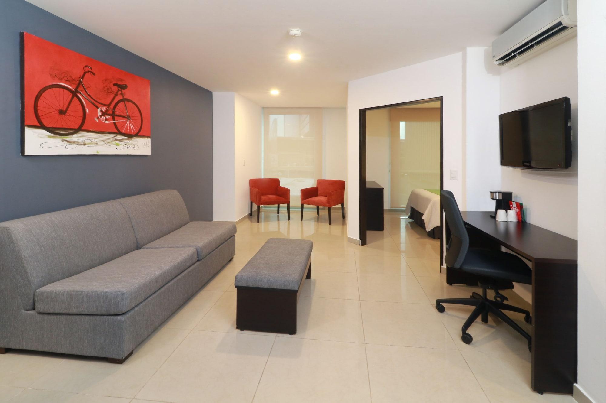 Wyndham Garden Guadalajara Acueducto Hotel Запопан Екстериор снимка
