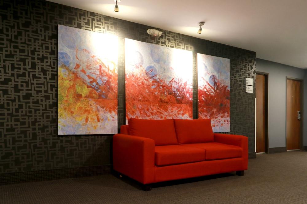 Wyndham Garden Guadalajara Acueducto Hotel Запопан Екстериор снимка