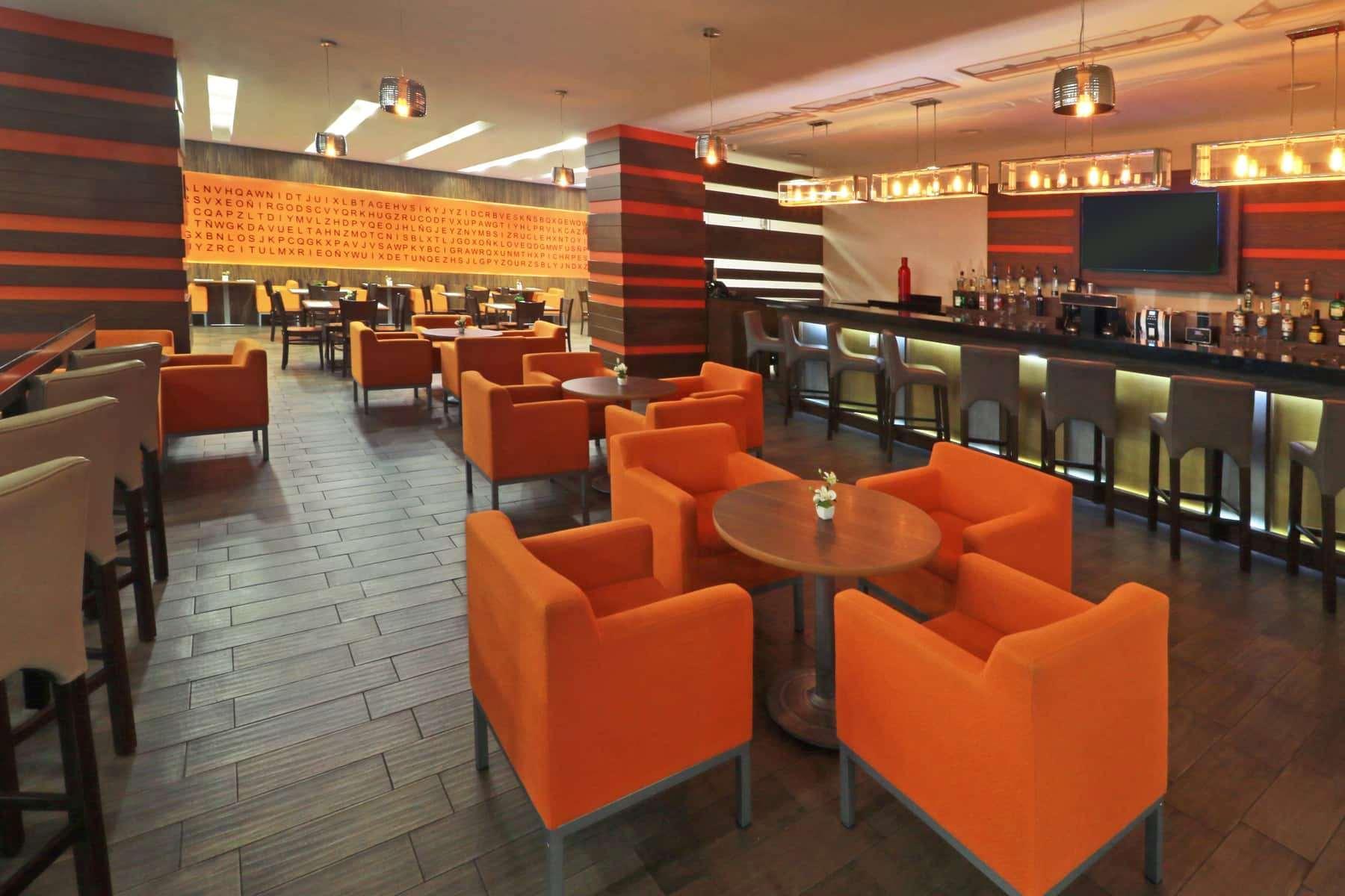 Wyndham Garden Guadalajara Acueducto Hotel Запопан Екстериор снимка