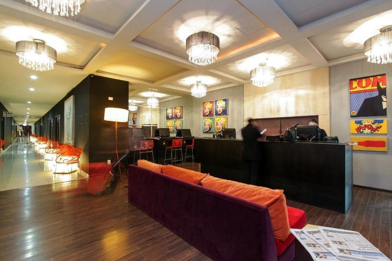 Wyndham Garden Guadalajara Acueducto Hotel Запопан Екстериор снимка