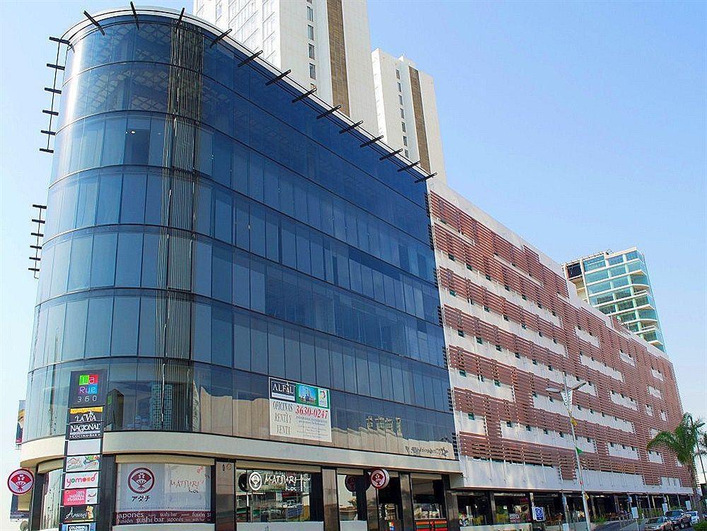 Wyndham Garden Guadalajara Acueducto Hotel Запопан Екстериор снимка